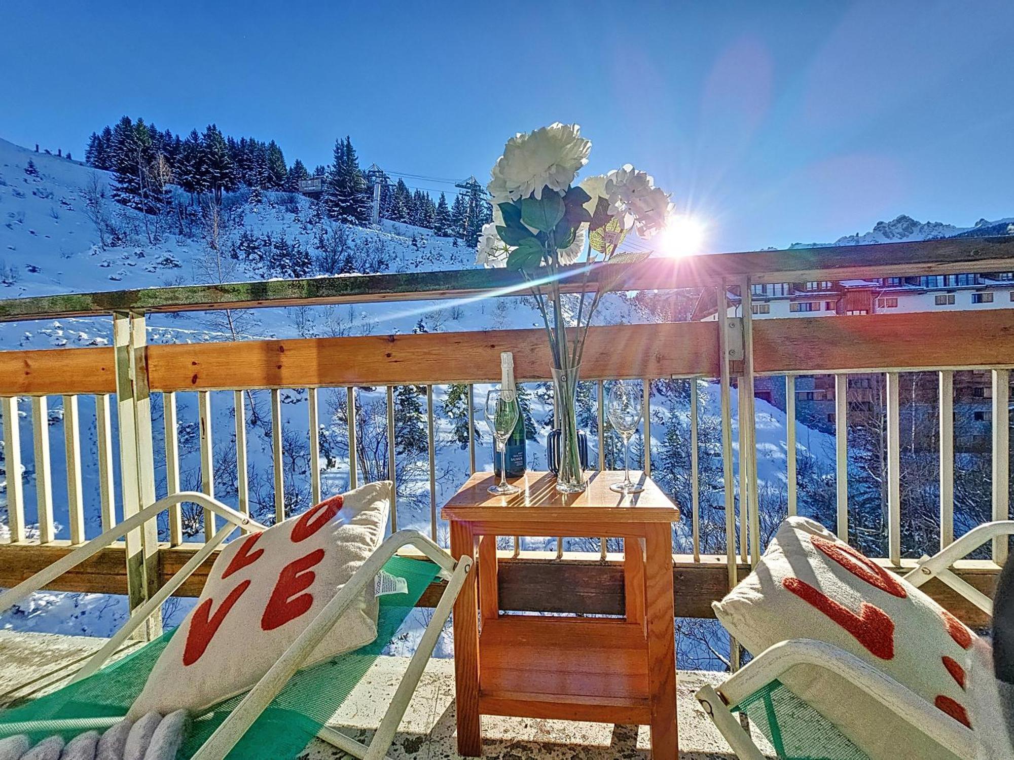 1650 - Amazing Ski-in Ski-out Flat 3s03 Apartment Courchevel